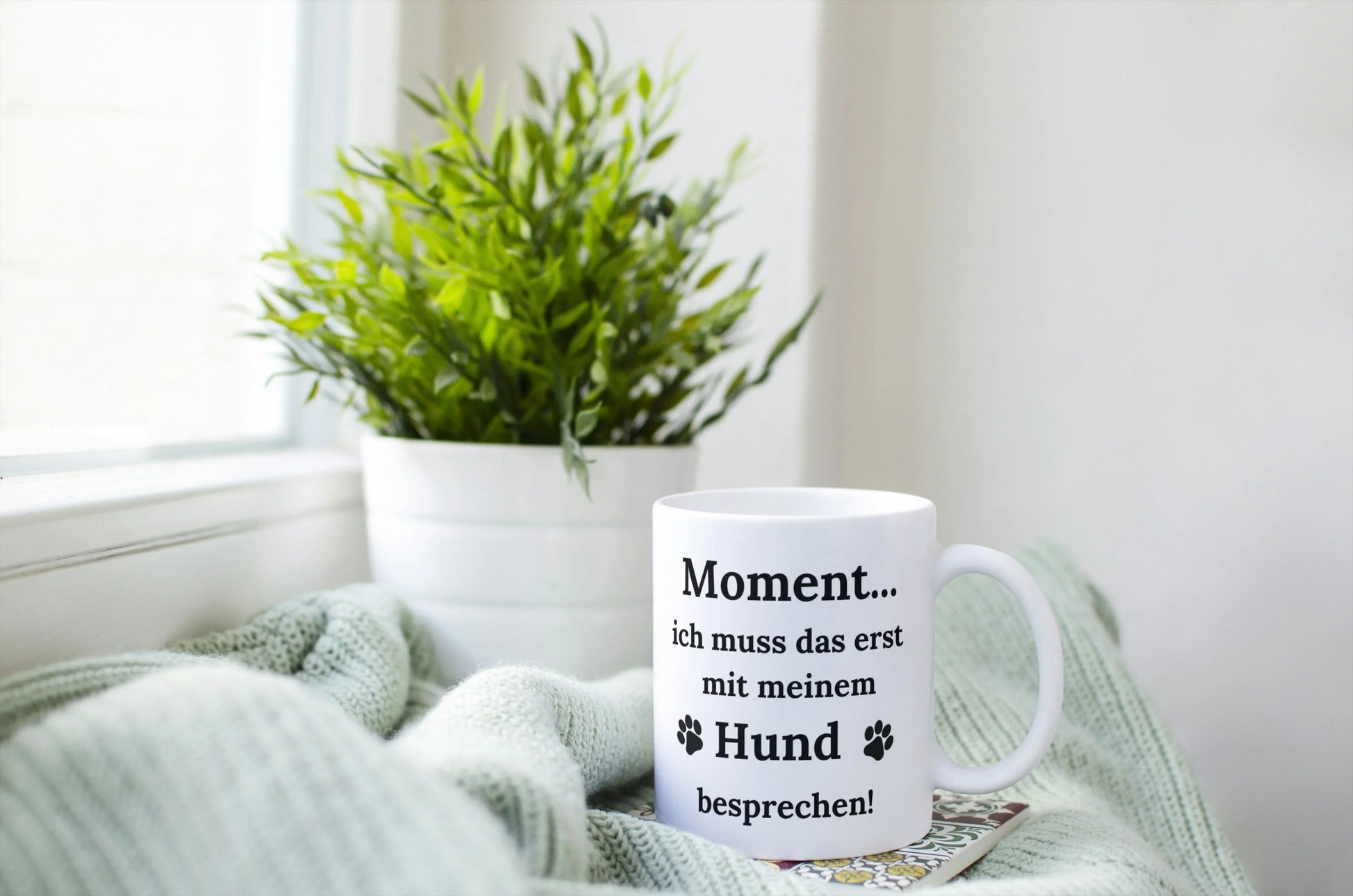 Hunde-Freunde Tasse mit Spruche * Moment... das muß ich erst mit meinem Hund besprechen* - Schönes schenken